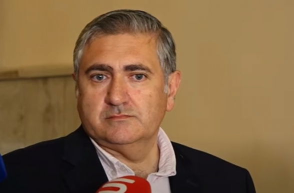 Арцах и Армения не отцовское угодье Никола Пашиняна, чтобы отдавать, сколько захочет – Артур Хачатрян (видео)